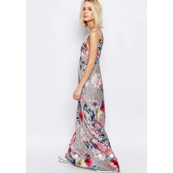NWT 🌸 Floral Silky Dress - Picture 2 of 8